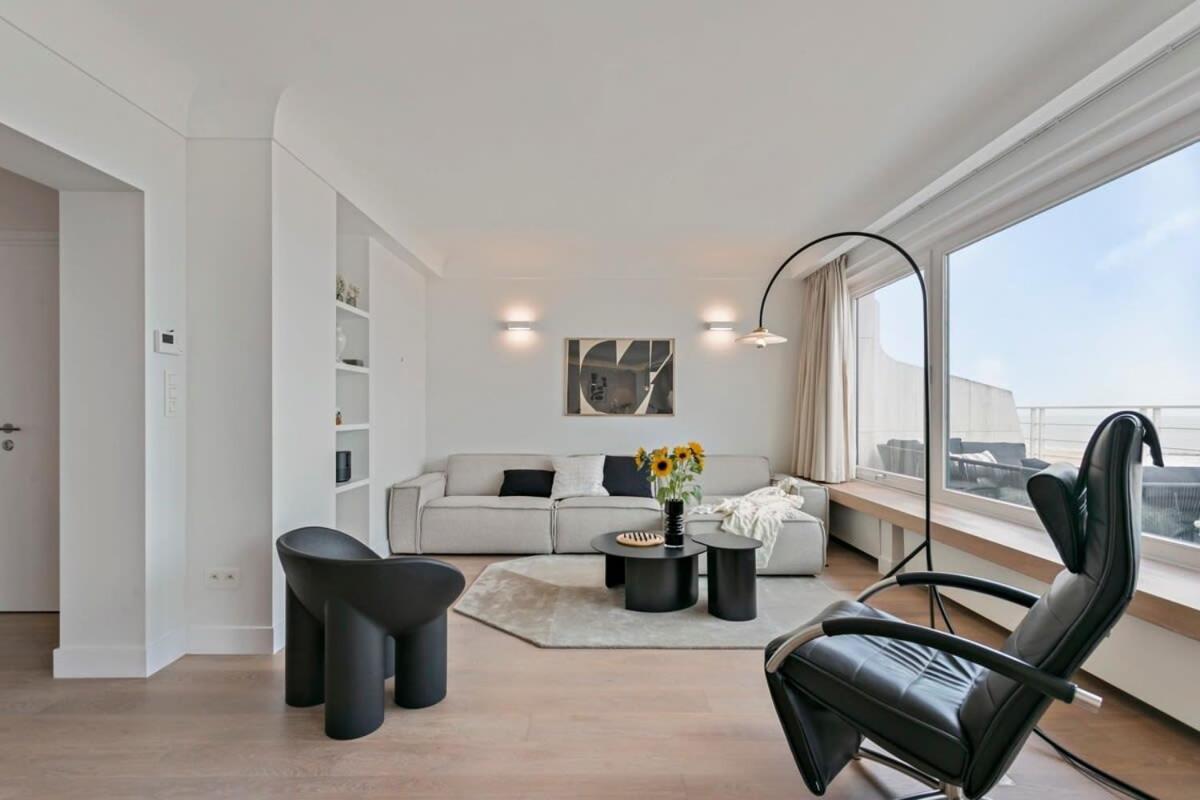 Huswell - Panoramic Seaview Apartment In 'T Zoute Кноке-Хайст Екстериор снимка